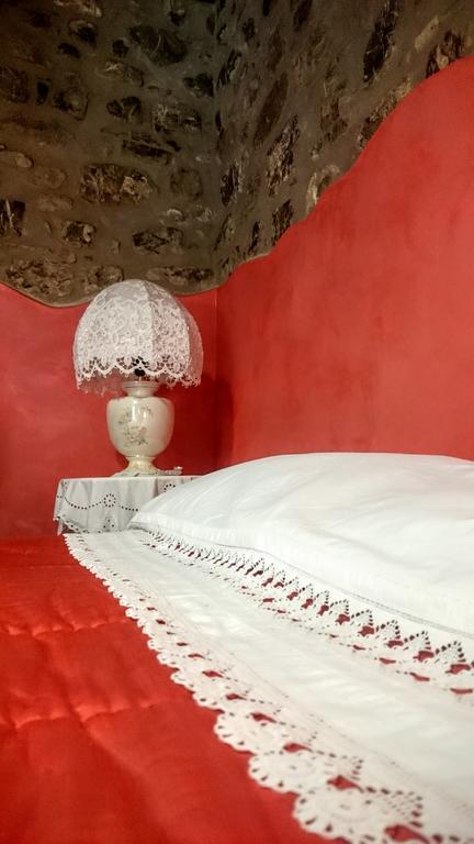 B&B Villa Damiani บรินดิซิดิมอนตาญา ภายนอก รูปภาพ